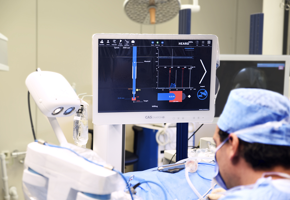 HEARO Robotic Cochlear Implantation with OTOPLAN and Prof. Vedat Topsakal