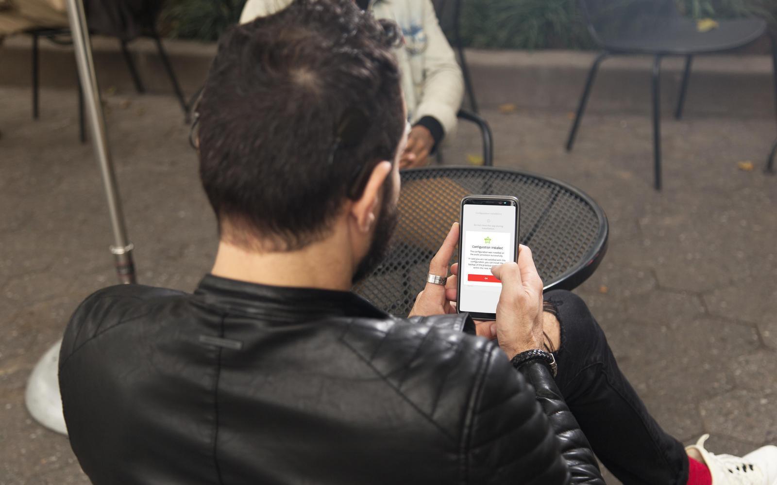 HearCare MED-EL App - Hörprogramme lassen sich asynchron und ortsunabhängig anpassen.